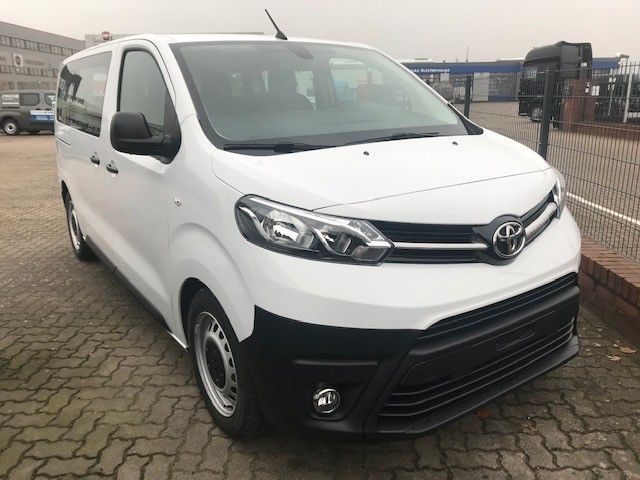 Toyota Proace L1 Kombi Comfort 9-Sitzer - Transporter oder LKW bis 7,5 t - <!--Not found-->kombi-kleinbus-bis-9-sitze