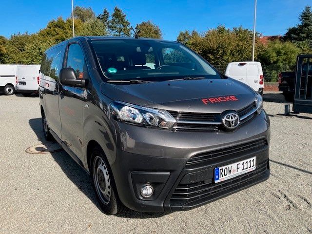 Toyota Proace L1 Kombi Comfort 9-Sitzer - PKW - Van/Minibus