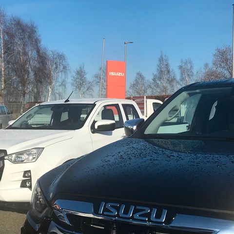 Isuzu D-Max Double Cab LSE Autom. - PKW - SUV/Geländewagen/PickUp